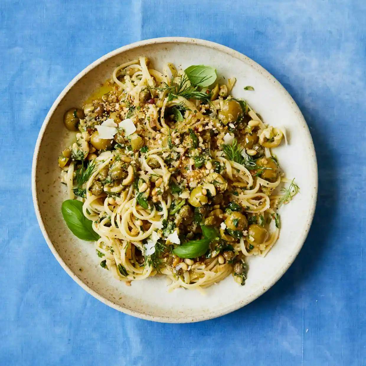 Linguine with zesty, herby breadcrumbs